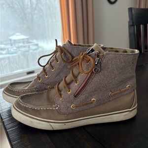Sperry | 8.5 | Brown & Tan Ankle Preppy Boots